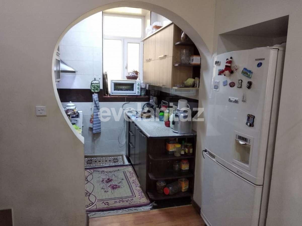 Satılır, köhnə tikili, 4 otaqlı, 105 m², İçəri Şəhər m.