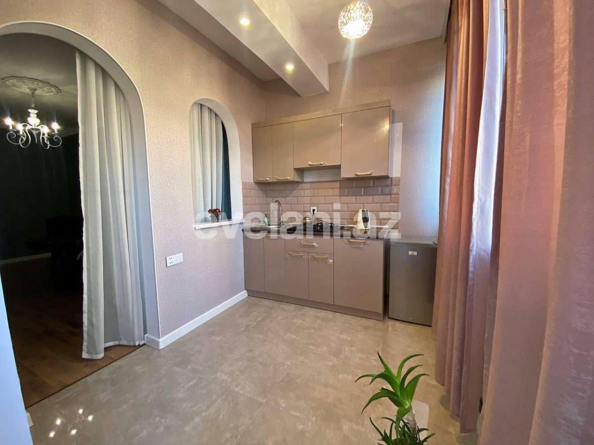 Satılır, yeni tikili, 2 otaqlı, 60 m², Elmlər Akademiyası m.