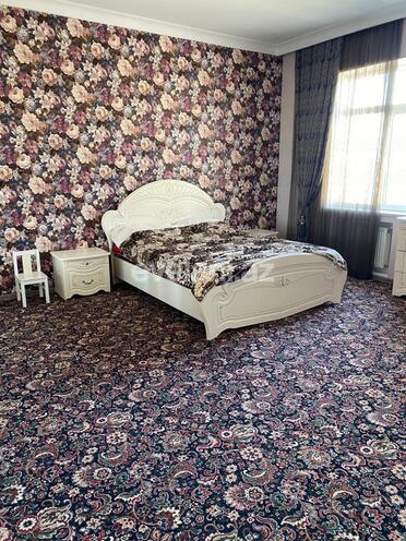 Satılır, yeni tikili, 4 otaqlı, 216 m², Azadlıq prospekti m.