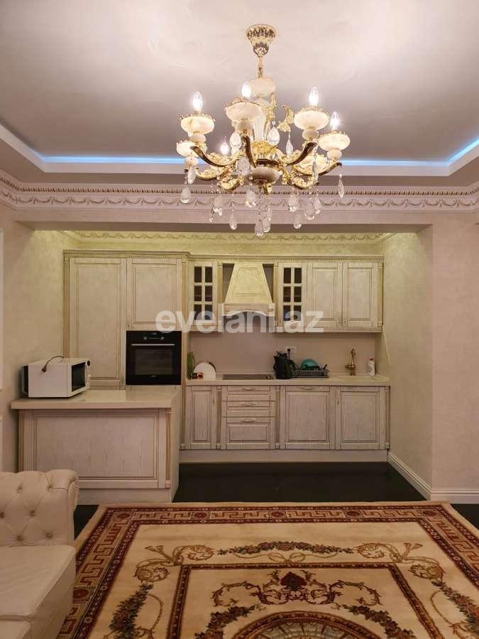 Satılır, yeni tikili, 3 otaqlı, 90 m², Şah İsmayıl Xətai m.