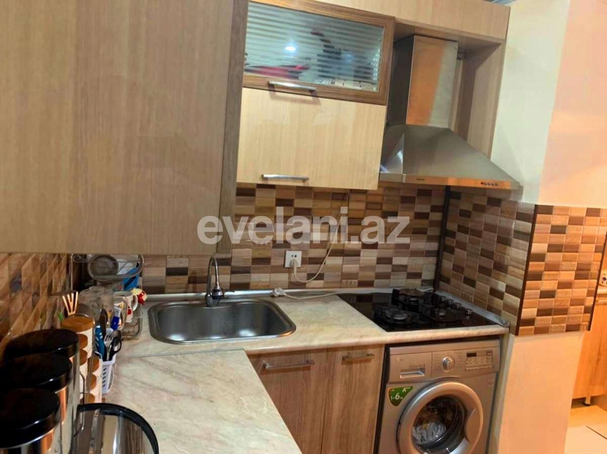 Продаётся, вторичка, 3-комнаты, 75 m², Элмляр Академиясы m.