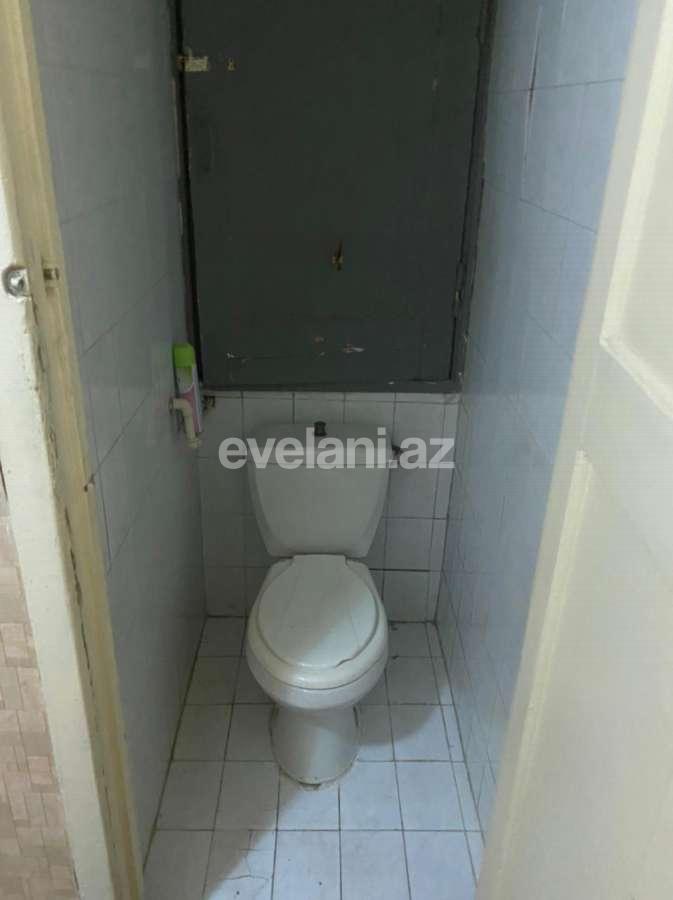 Sale, old building, 2 room, 52 m², Ganjlik m.