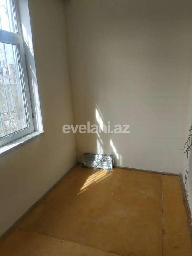 Satılır, köhnə tikili, 2 otaqlı, 60 m², Bakıxanov q.