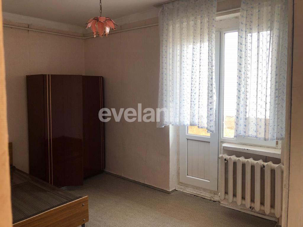 Sale, old building, 2 room, 55 m², Yeni Guneshli d.