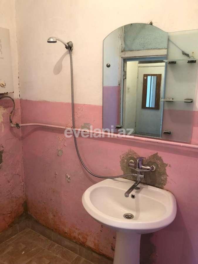 Sale, old building, 2 room, 55 m², Yeni Guneshli d.
