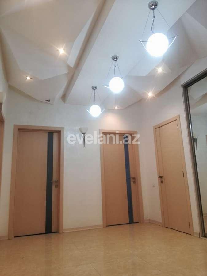 Satılır, yeni tikili, 4 otaqlı, 145 m², Şah İsmayıl Xətai m.