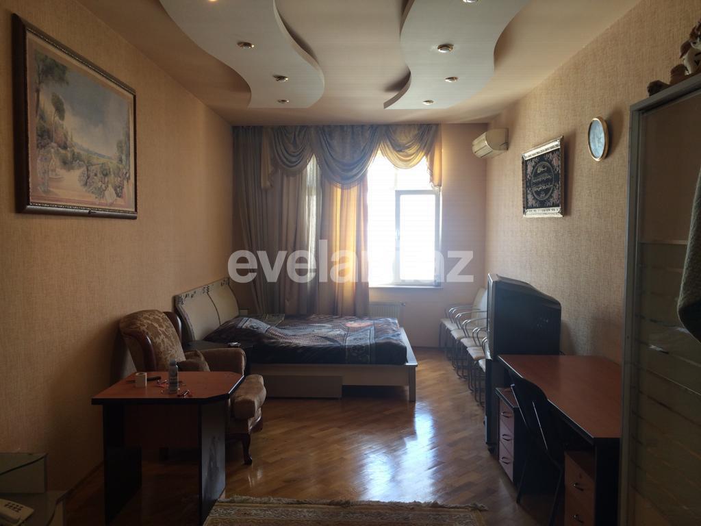 Satılır, yeni tikili, 4 otaqlı, 225 m², 28 may m.