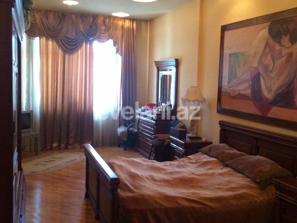 Satılır, yeni tikili, 4 otaqlı, 225 m², 28 may m.