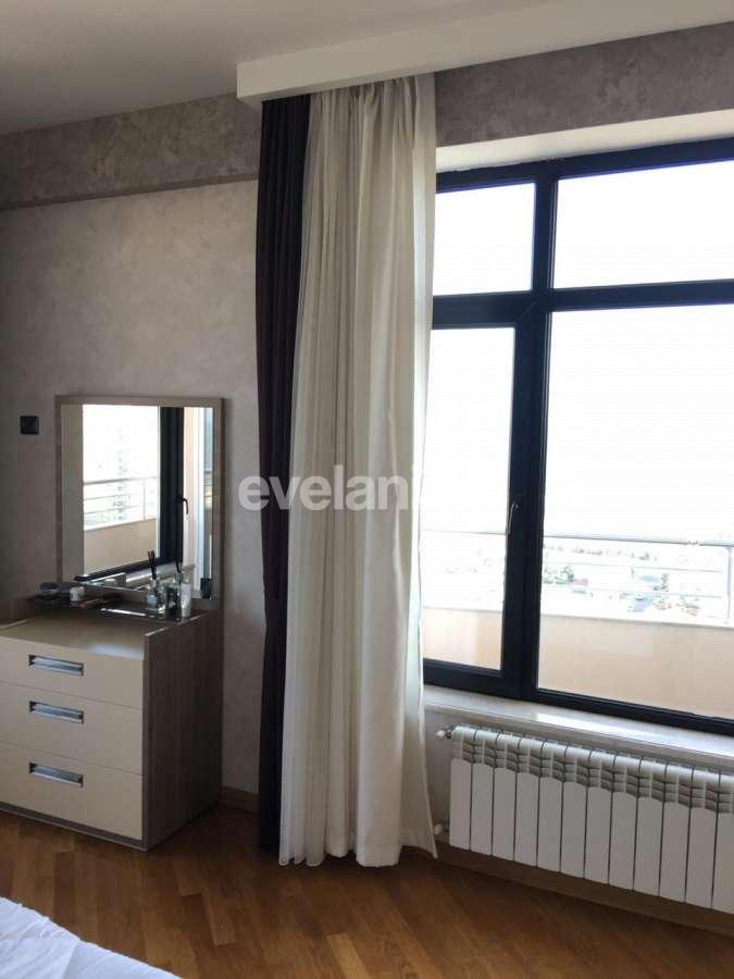 Kirayə verilir, yeni tikili, 3 otaqlı, 140 m², Şah İsmayıl Xətai m.