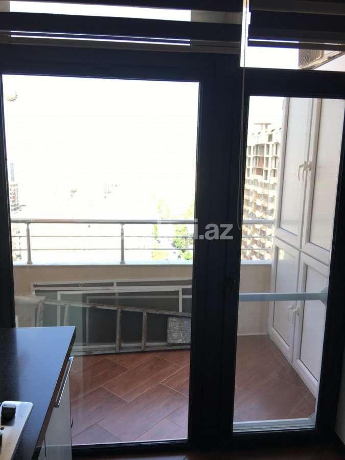 Kirayə verilir, yeni tikili, 3 otaqlı, 140 m², Şah İsmayıl Xətai m.