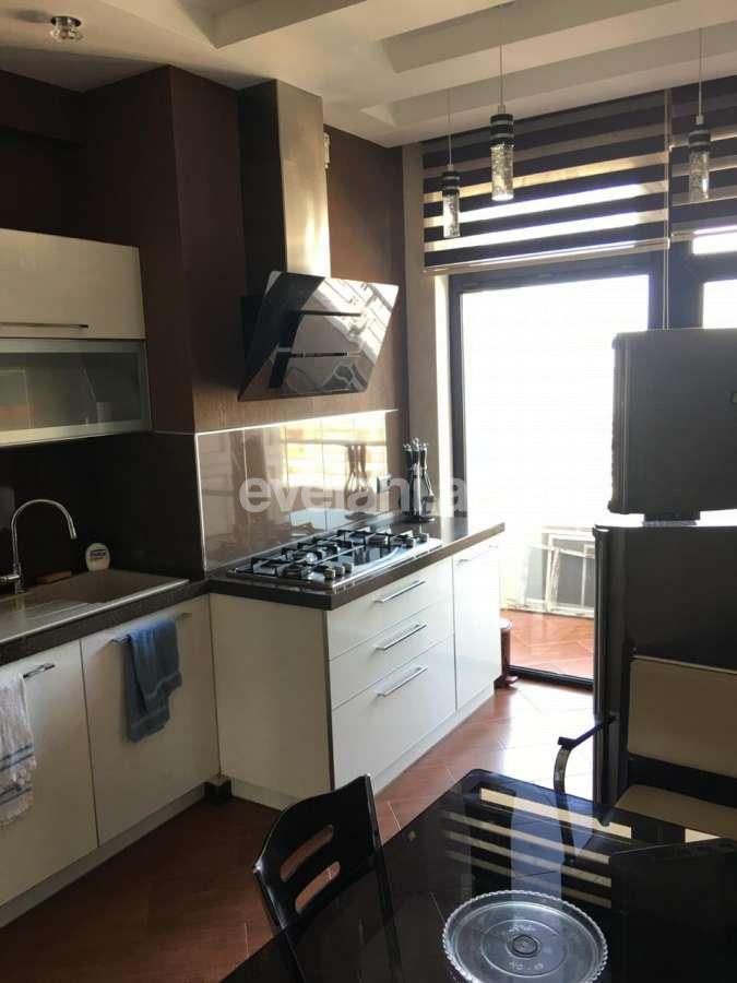 Kirayə verilir, yeni tikili, 3 otaqlı, 140 m², Şah İsmayıl Xətai m.
