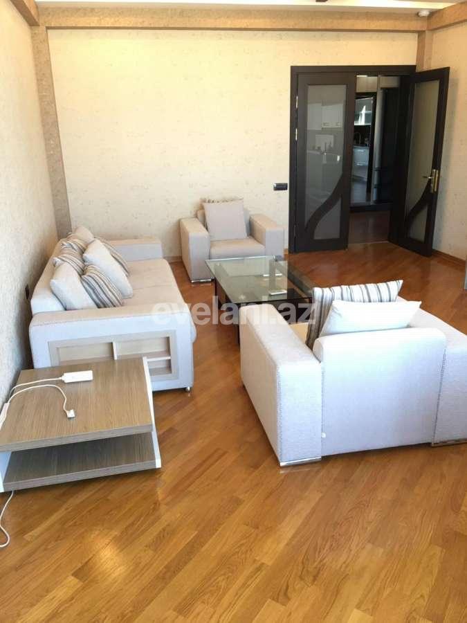 Kirayə verilir, yeni tikili, 3 otaqlı, 140 m², Şah İsmayıl Xətai m.