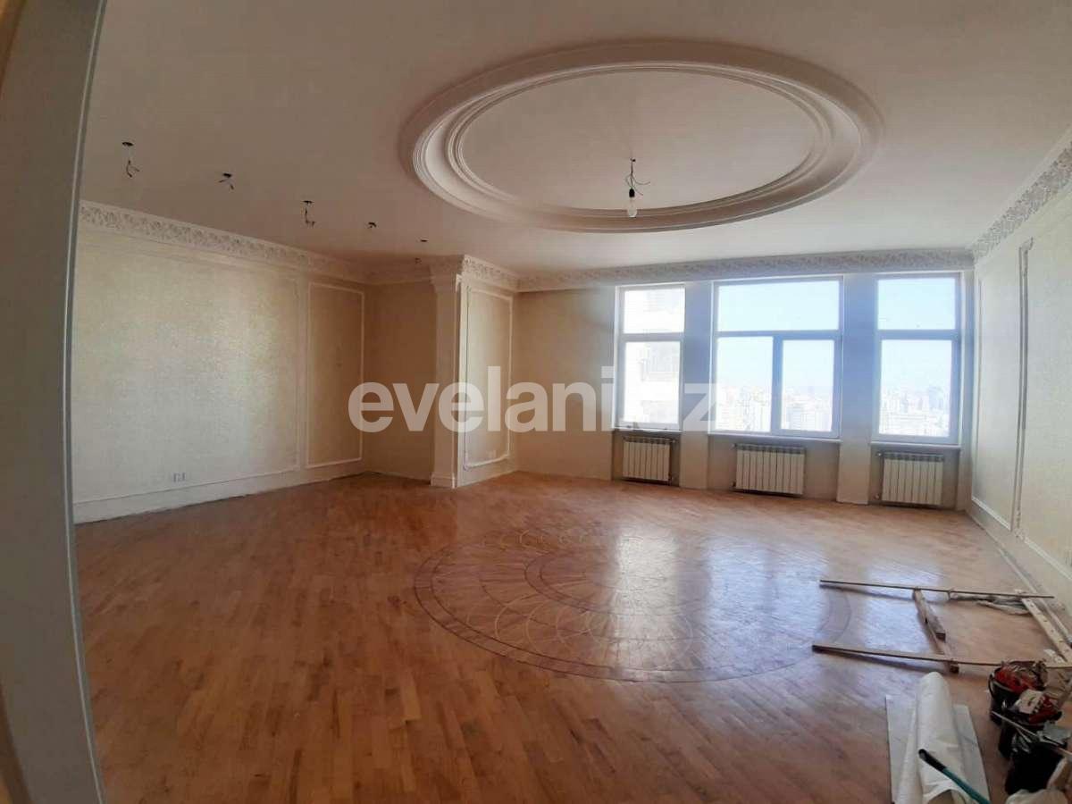 Satılır, yeni tikili, 3 otaqlı, 160 m², Elmlər Akademiyası m.