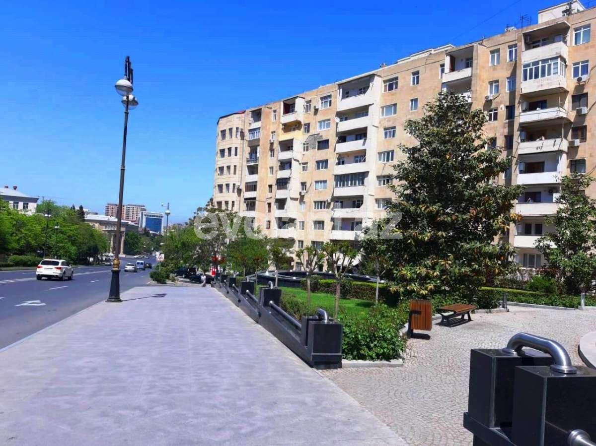 Satılır, yeni tikili, 3 otaqlı, 160 m², Elmlər Akademiyası m.
