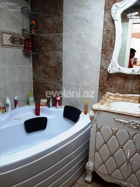 Sale, old building, 3 room, 100 m², Ganjlik m.