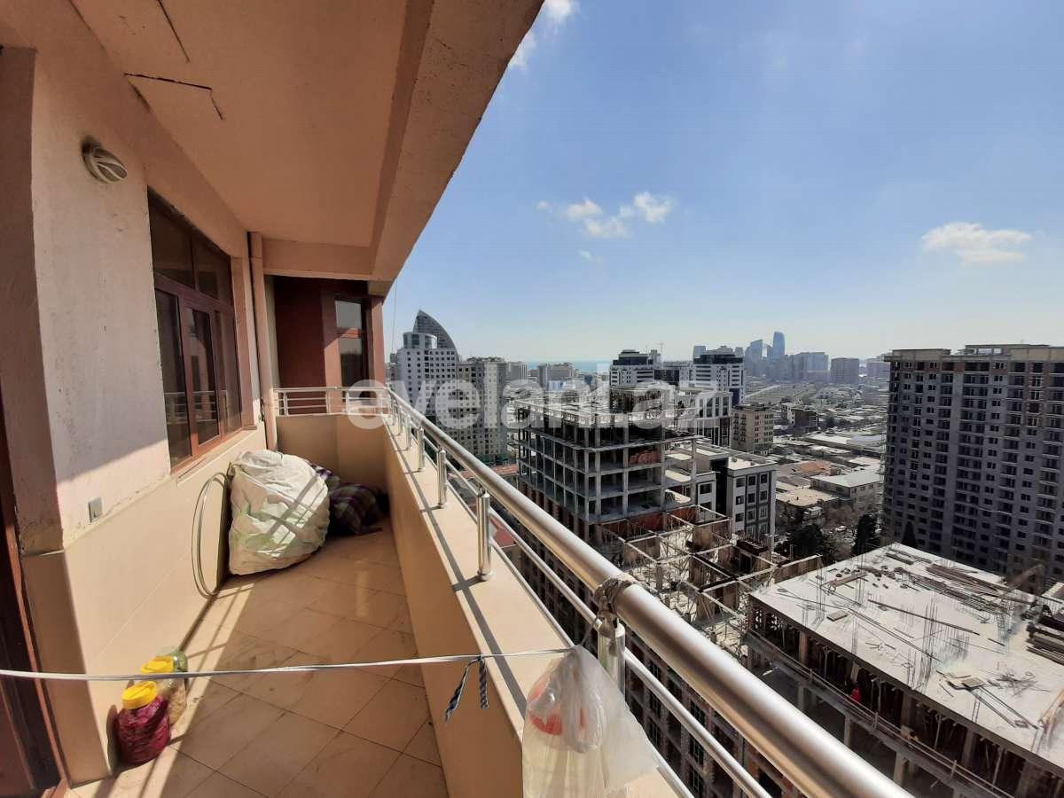 Satılır, yeni tikili, 3 otaqlı, 160 m², Gənclik m.
