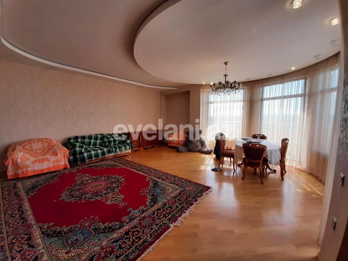 Satılır, yeni tikili, 3 otaqlı, 160 m², Gənclik m.