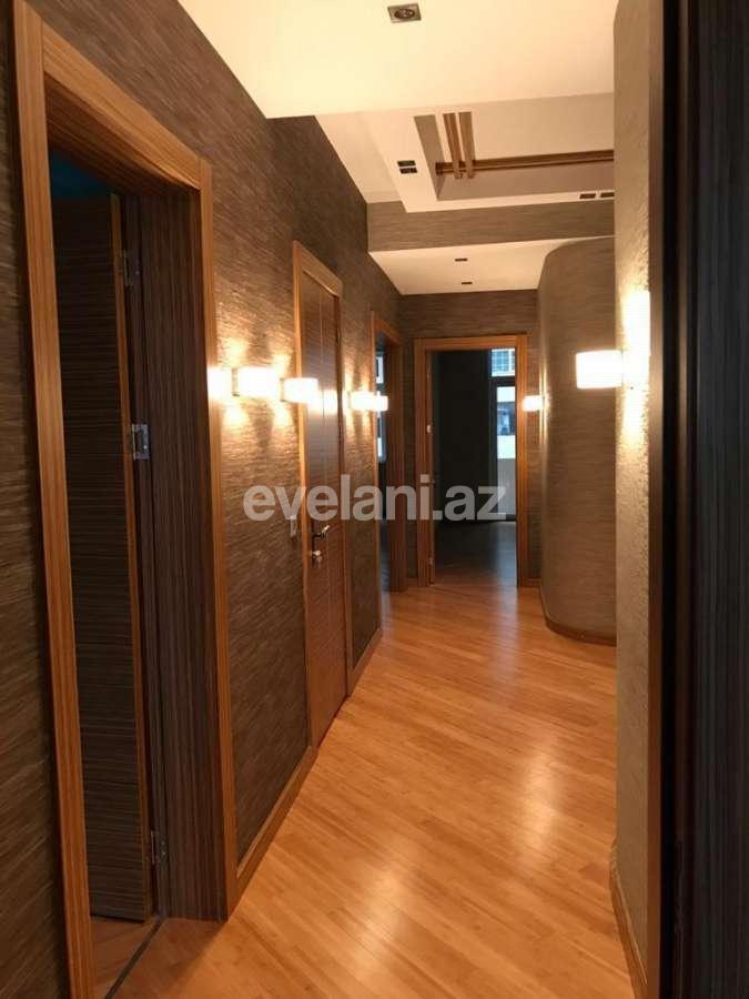 Satılır, yeni tikili, 4 otaqlı, 150 m², Gənclik m.