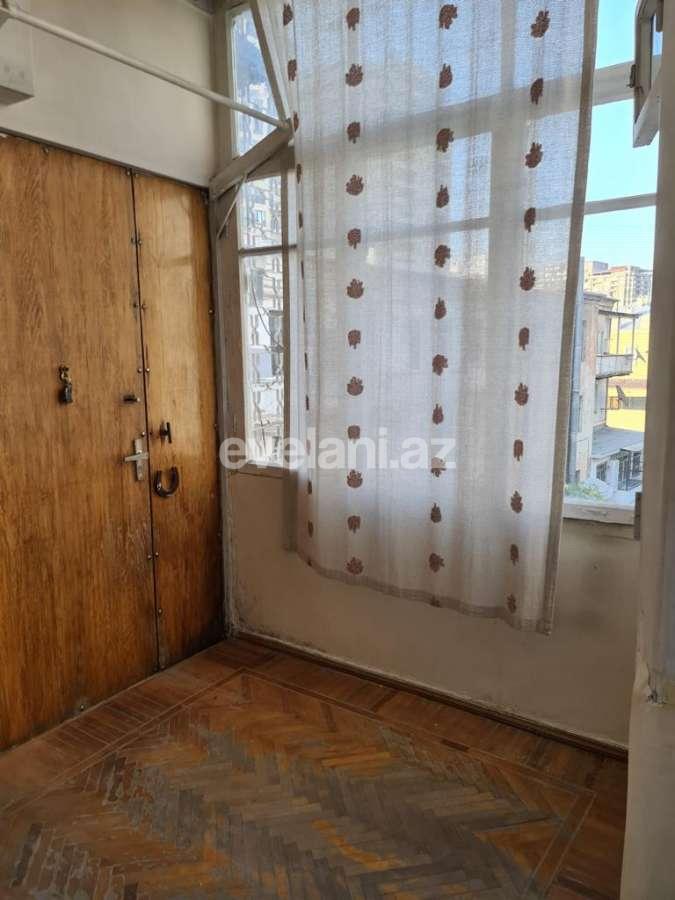 Satılır, köhnə tikili, 3 otaqlı, 96 m², Sahil m.
