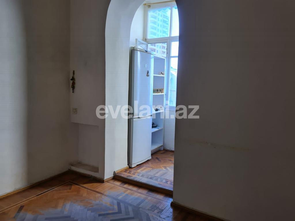 Satılır, köhnə tikili, 3 otaqlı, 96 m², Sahil m.