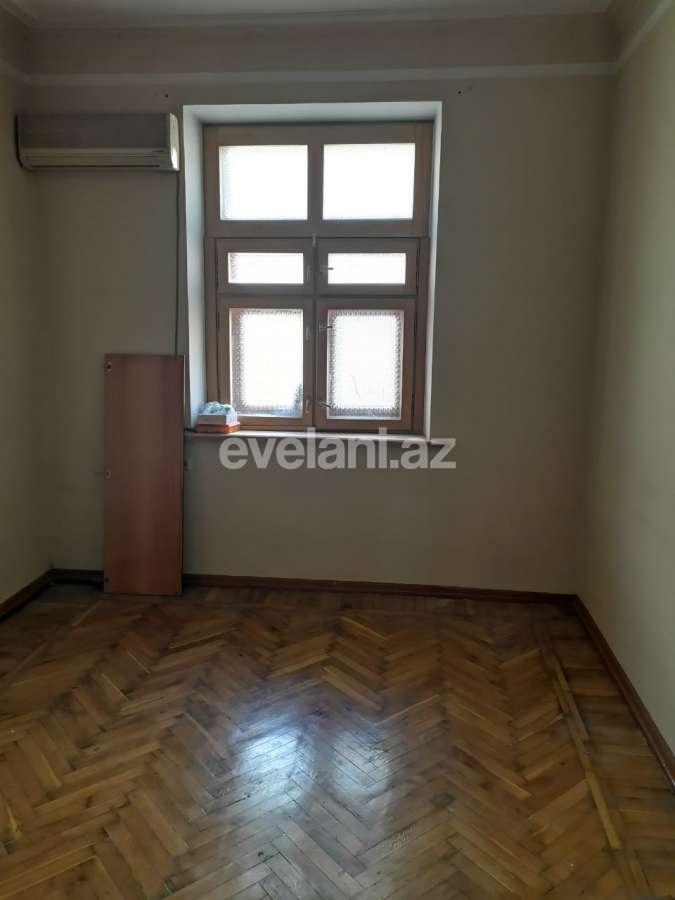 Satılır, köhnə tikili, 3 otaqlı, 72 m², İçəri Şəhər m.