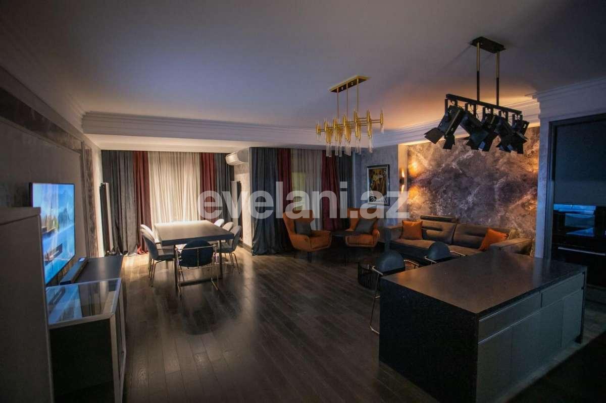 Sale, new building, 3 room, 148 m², Shah Ismail Khatai m.