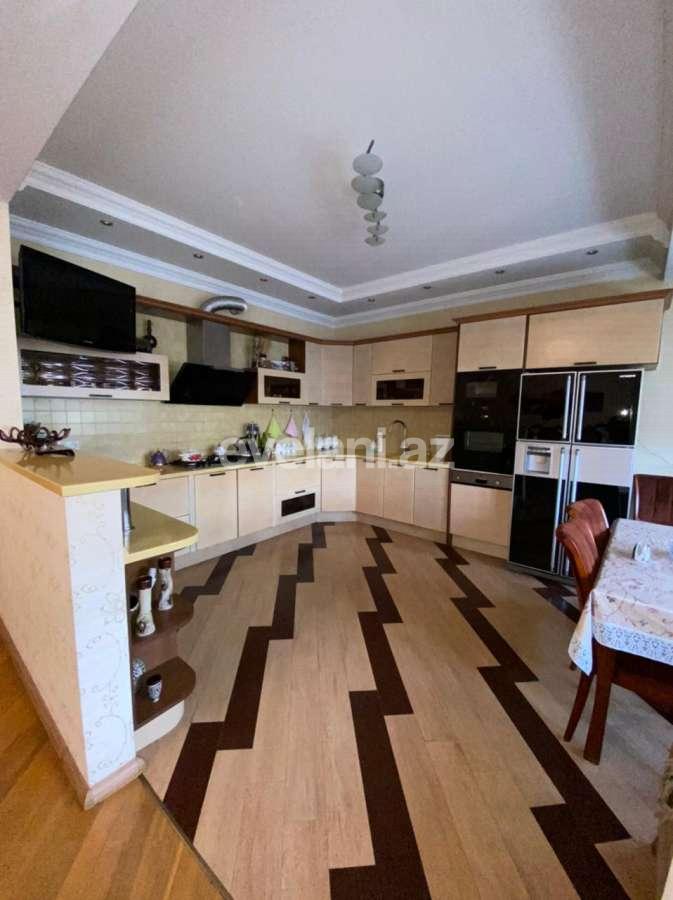 Satılır, yeni tikili, 3 otaqlı, 215 m², Şah İsmayıl Xətai m.