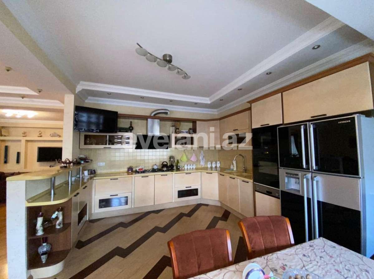Satılır, yeni tikili, 3 otaqlı, 215 m², Şah İsmayıl Xətai m.
