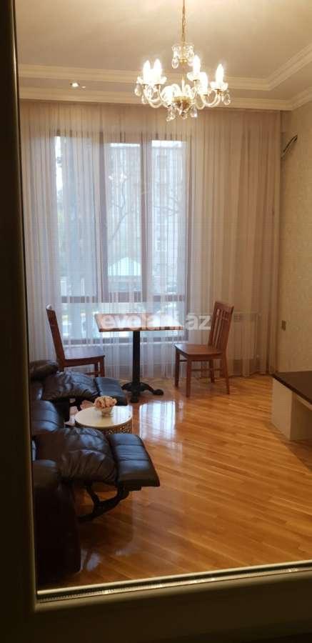 Satılır, yeni tikili, 2 otaqlı, 50 m², Memar Əcəmi m.