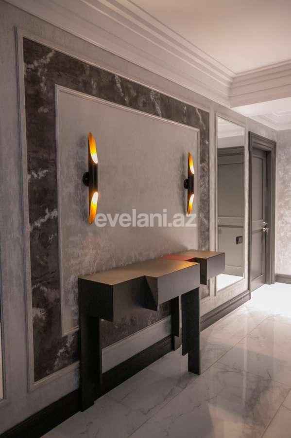 Satılır, yeni tikili, 3 otaqlı, 148 m², Şah İsmayıl Xətai m.