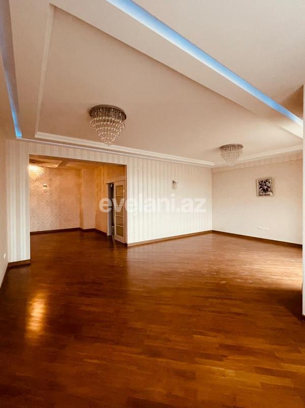 Продаётся, новостройка, 3-комнаты, 140 m², Элмляр Академиясы m.