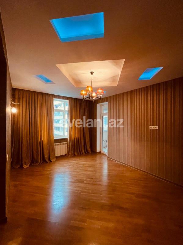 Продаётся, новостройка, 3-комнаты, 140 m², Элмляр Академиясы m.