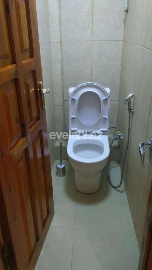 Kirayə verilir, köhnə tikili, 3 otaqlı, 70 m², Gənclik m.