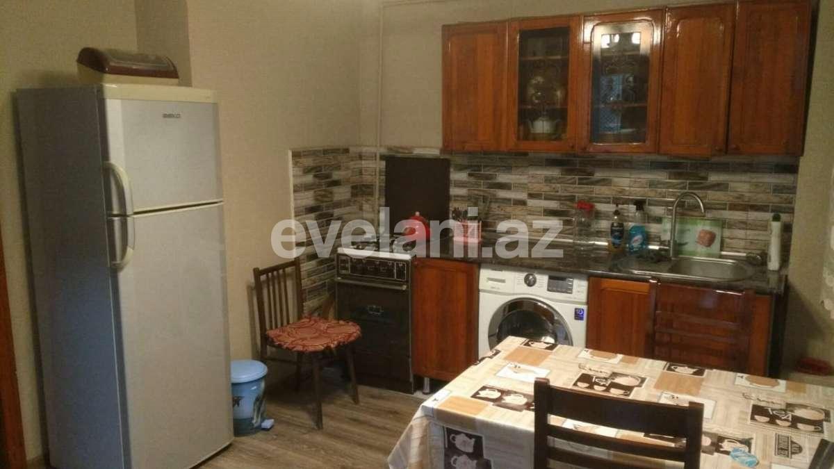 Kirayə verilir, köhnə tikili, 3 otaqlı, 70 m², Gənclik m.
