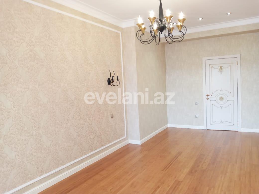 Satılır, yeni tikili, 2 otaqlı, 71 m², İnşaatçılar m.