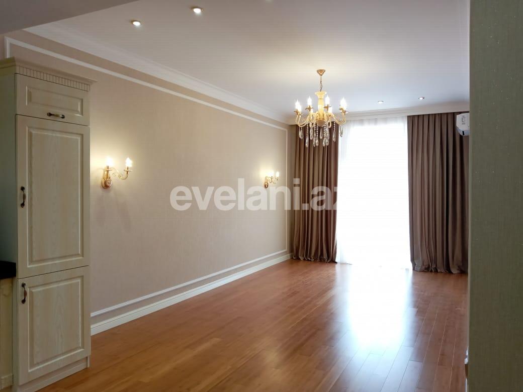 Satılır, yeni tikili, 2 otaqlı, 71 m², İnşaatçılar m.