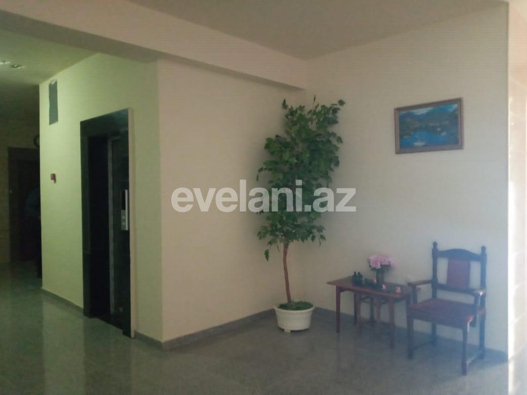 Satılır, yeni tikili, 2 otaqlı, 72 m², İnşaatçılar m.