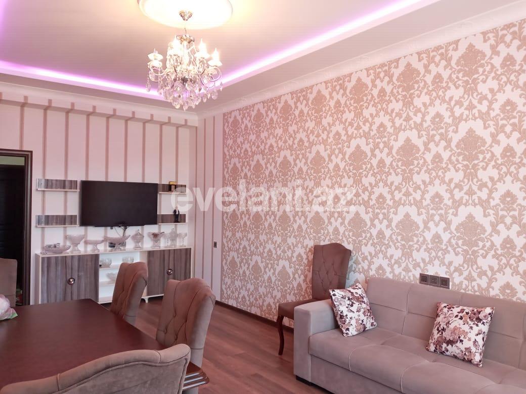 Satılır, yeni tikili, 2 otaqlı, 72 m², İnşaatçılar m.