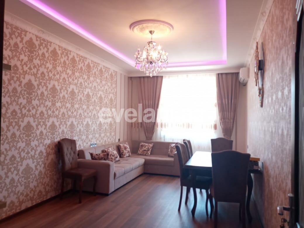 Satılır, yeni tikili, 2 otaqlı, 72 m², İnşaatçılar m.
