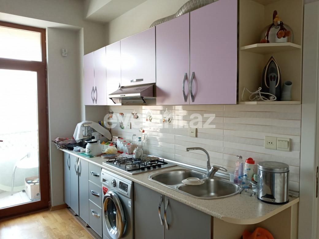 Продаётся, новостройка, 2-комнаты, 61 m², Иншаатчылар m.