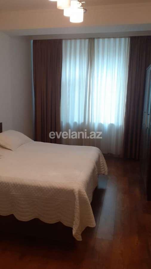 Kirayə verilir, yeni tikili, 2 otaqlı, 80 m², Sahil m.