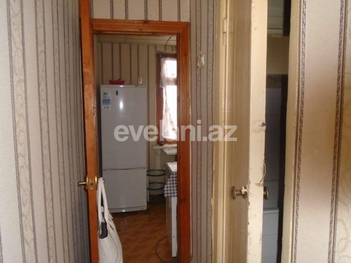 Rent, old building, 1 room, 33 m², Baku, Yasamal r, Elmlar Akademiyası m.