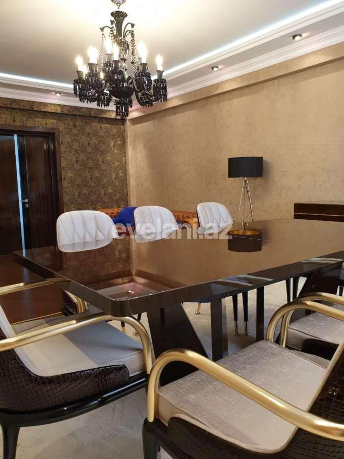 Продаётся, новостройка, 4-комнаты, 200 m², Шах Исмаил Хатаи m.