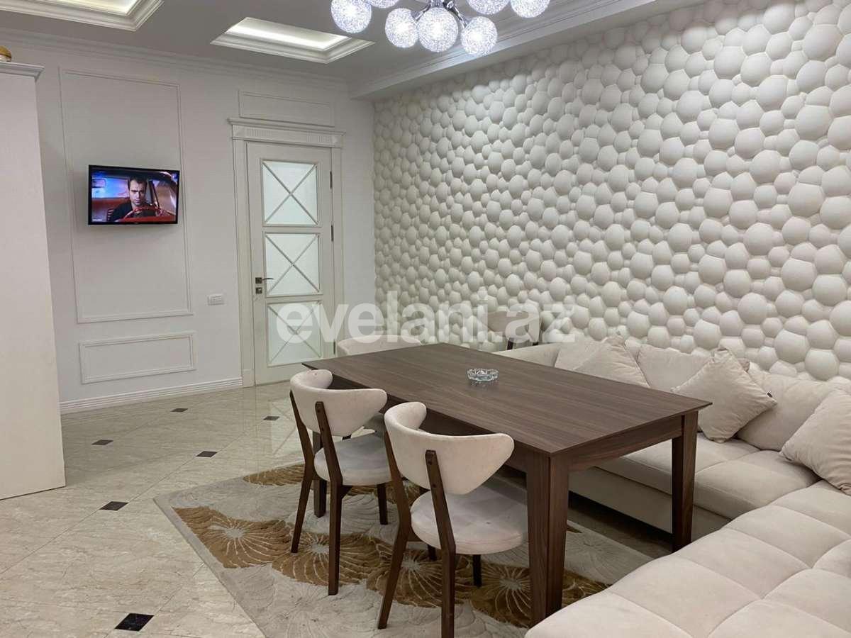 Satılır, yeni tikili, 4 otaqlı, 185 m², 28 may m.