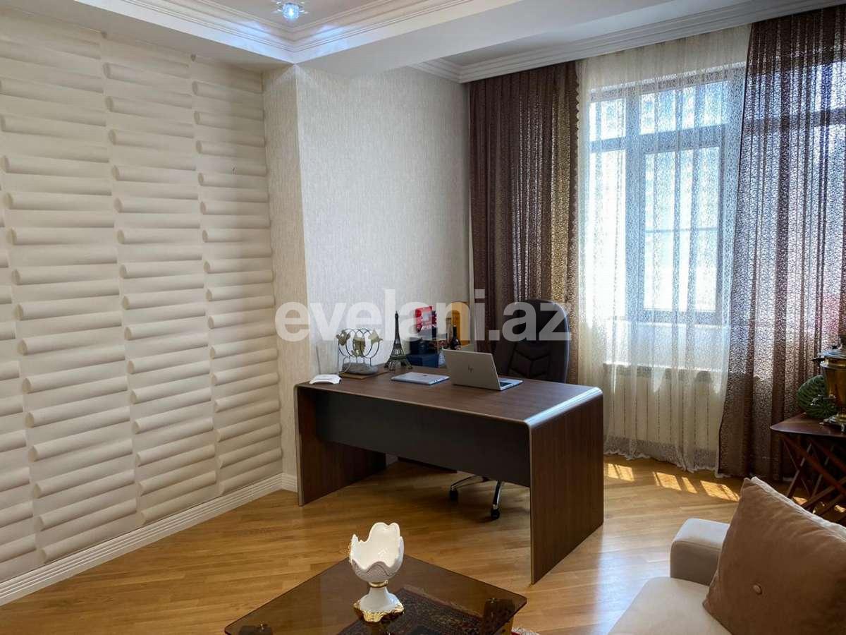 Satılır, yeni tikili, 4 otaqlı, 185 m², 28 may m.