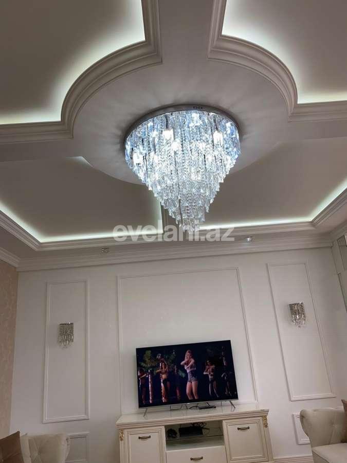 Satılır, yeni tikili, 4 otaqlı, 185 m², 28 may m.