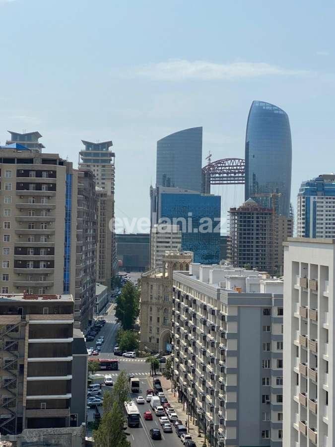 Satılır, yeni tikili, 4 otaqlı, 185 m², 28 may m.