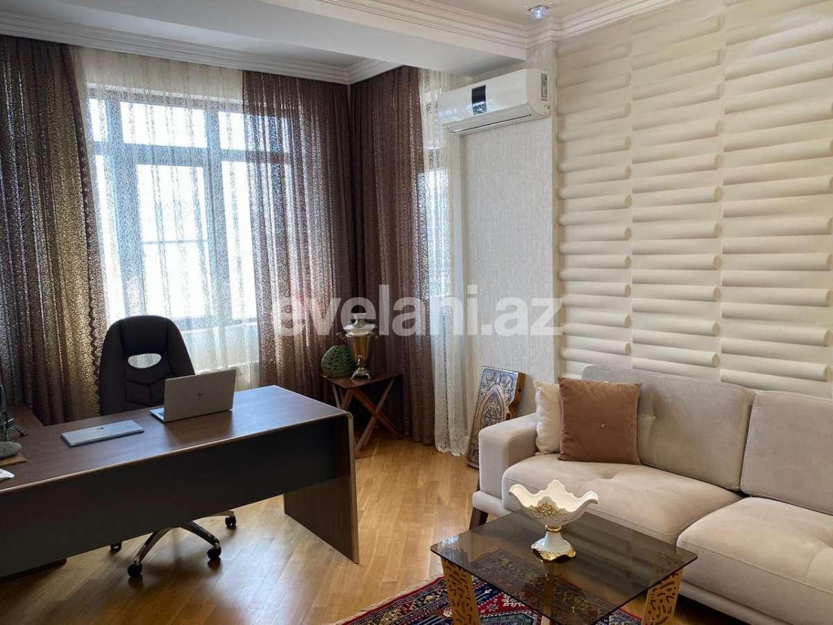 Satılır, yeni tikili, 4 otaqlı, 185 m², 28 may m.
