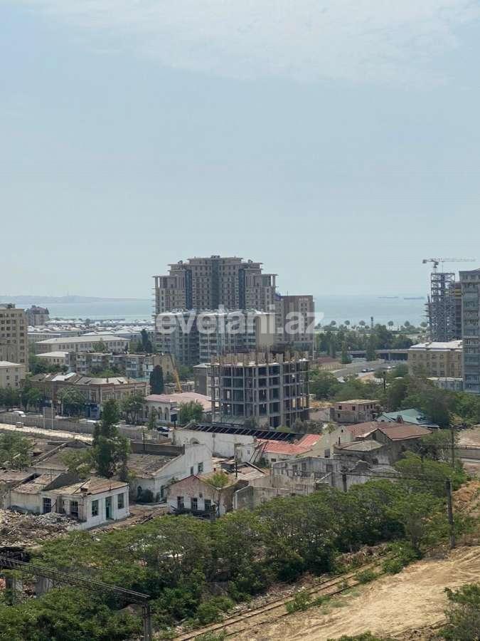 Satılır, yeni tikili, 4 otaqlı, 185 m², 28 may m.