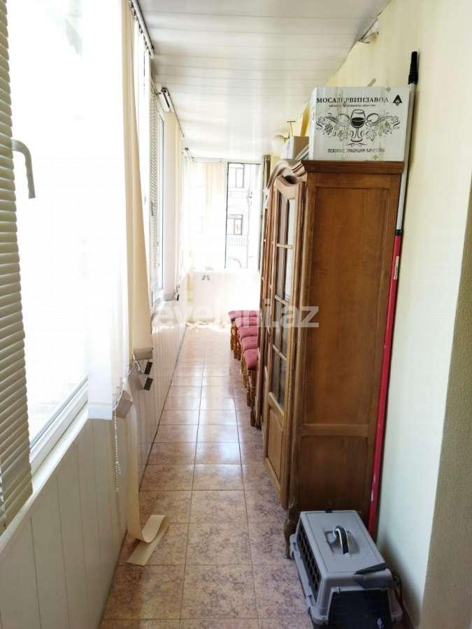 Satılır, köhnə tikili, 3 otaqlı, 120 m², Sahil m.